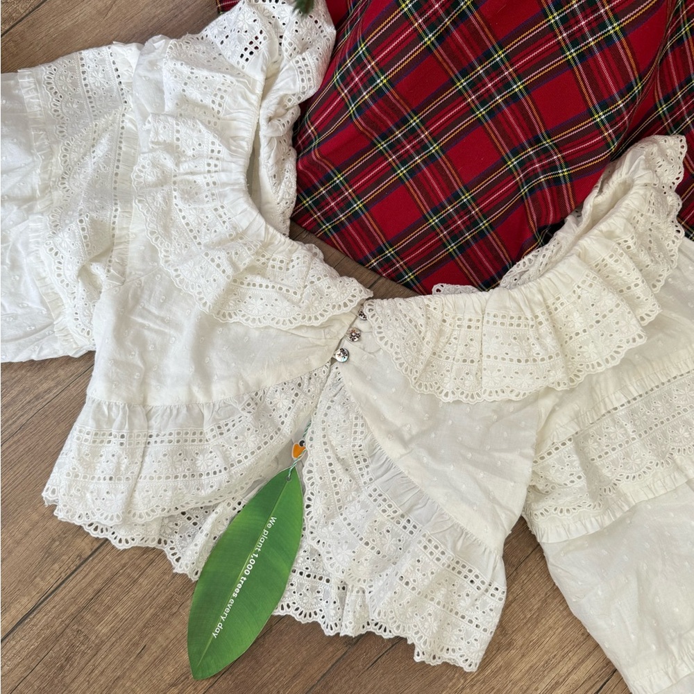 Farm Rio Lace Crop Top NWT Size M